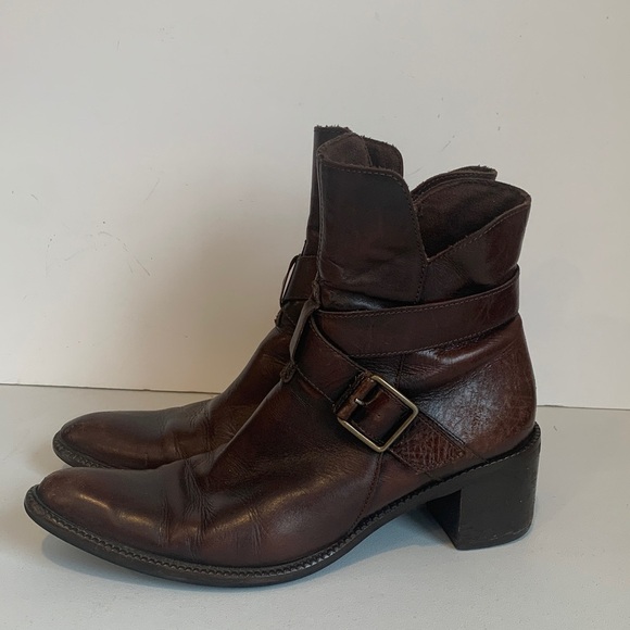 Vic Matie Shoes - Vic Matie Women’s Size 38 Brown Leather 2.5” Block Heel Western Ankle Boots